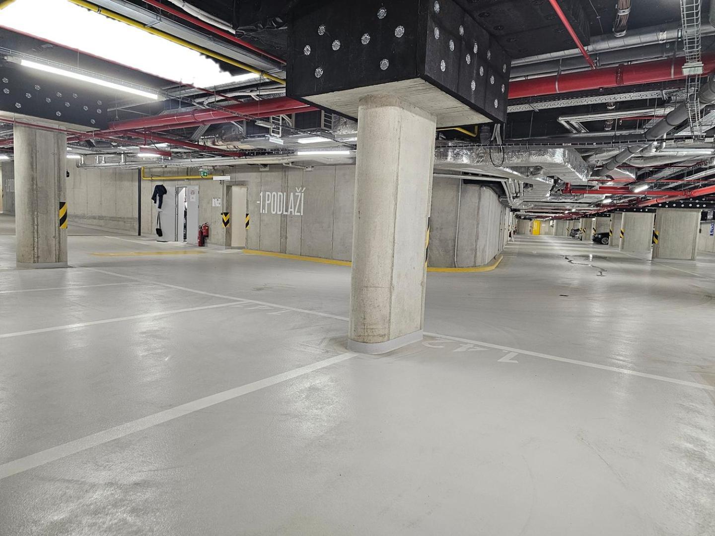 Prague Smichov Andel Apartment Екстериор снимка
