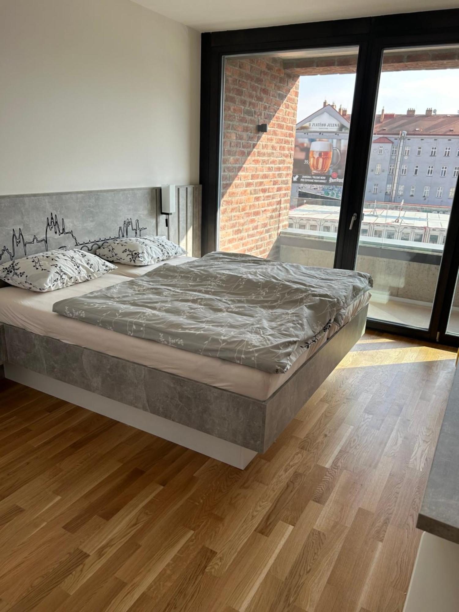 Prague Smichov Andel Apartment Екстериор снимка